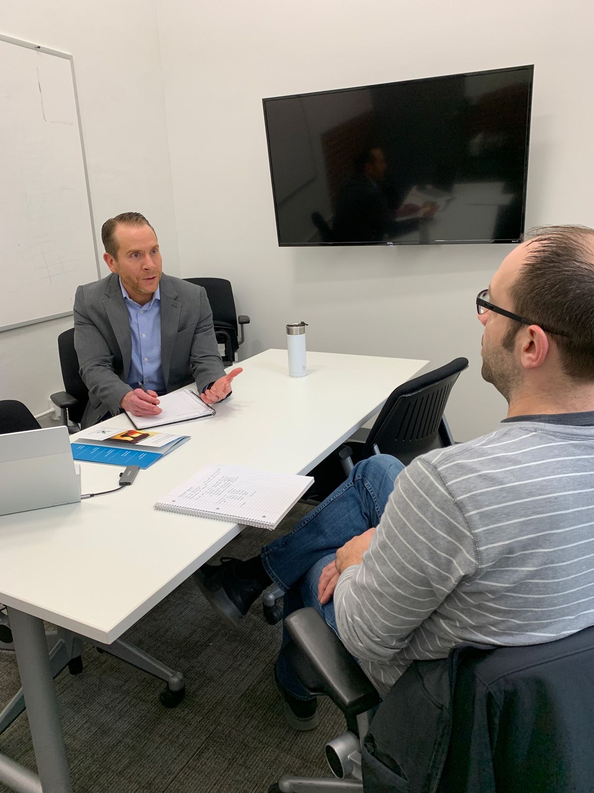certified financial planner meeting with client from blue springs, mo